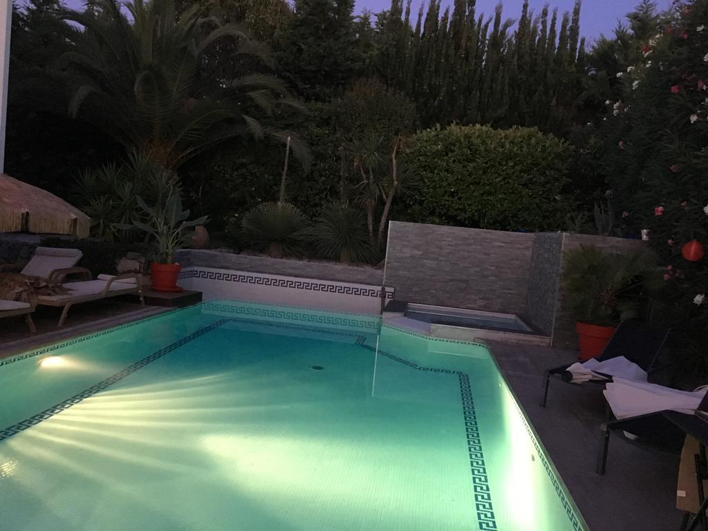 סנרי-סור-מר La Villa Blanche מראה חיצוני תמונה