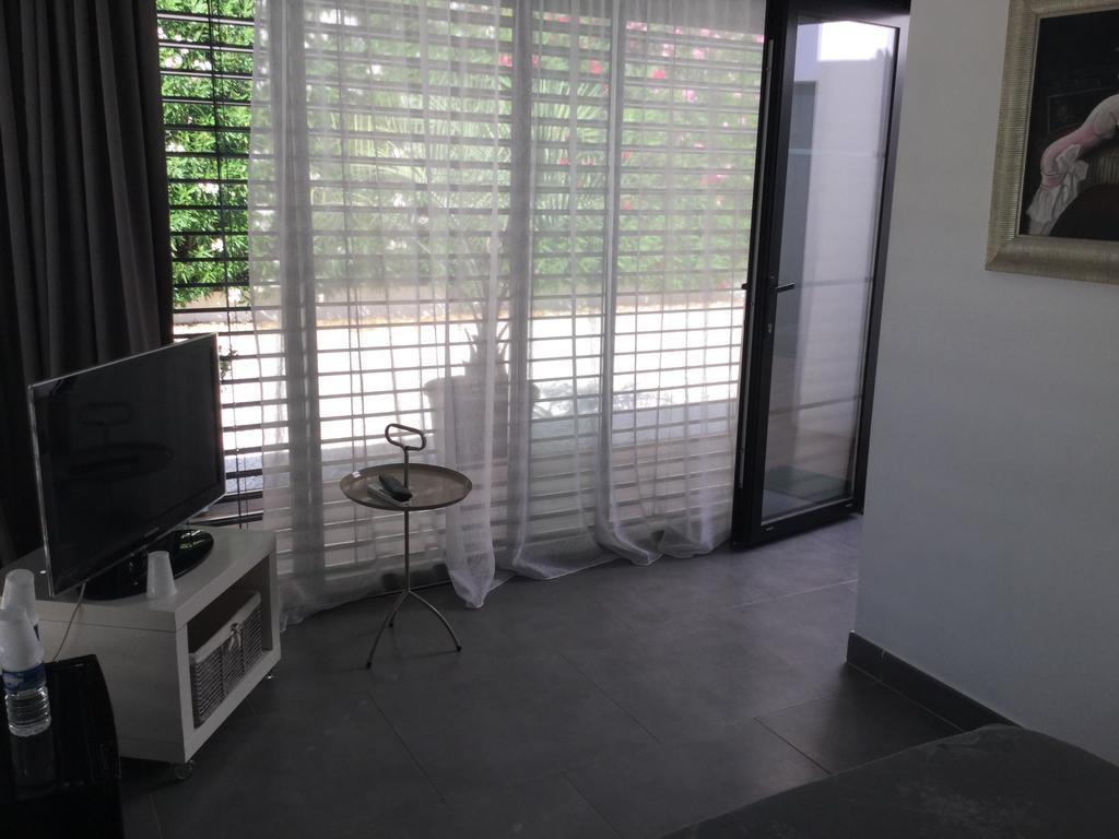 סנרי-סור-מר La Villa Blanche מראה חיצוני תמונה